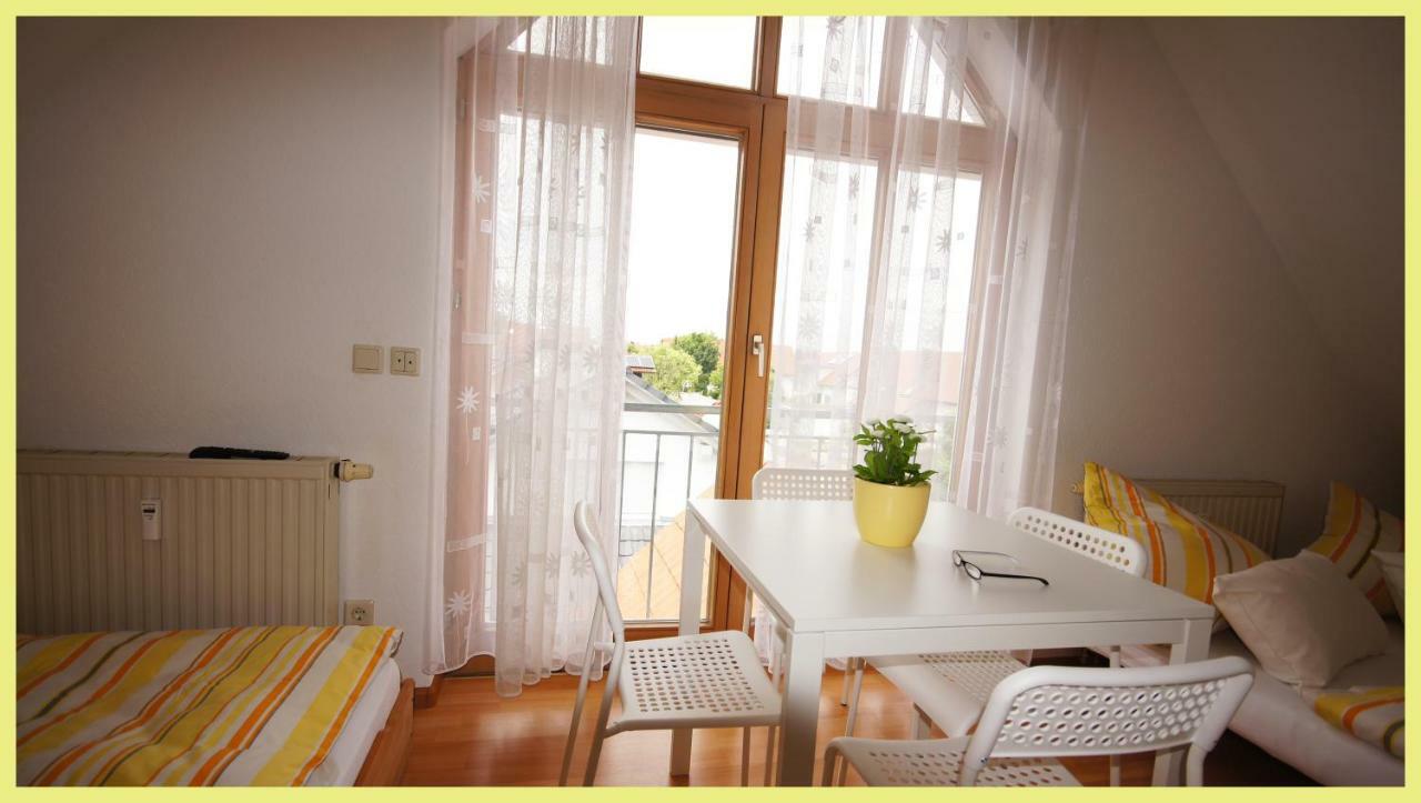 Double Two Lodge Каппель-Графенхаузен Экстерьер фото